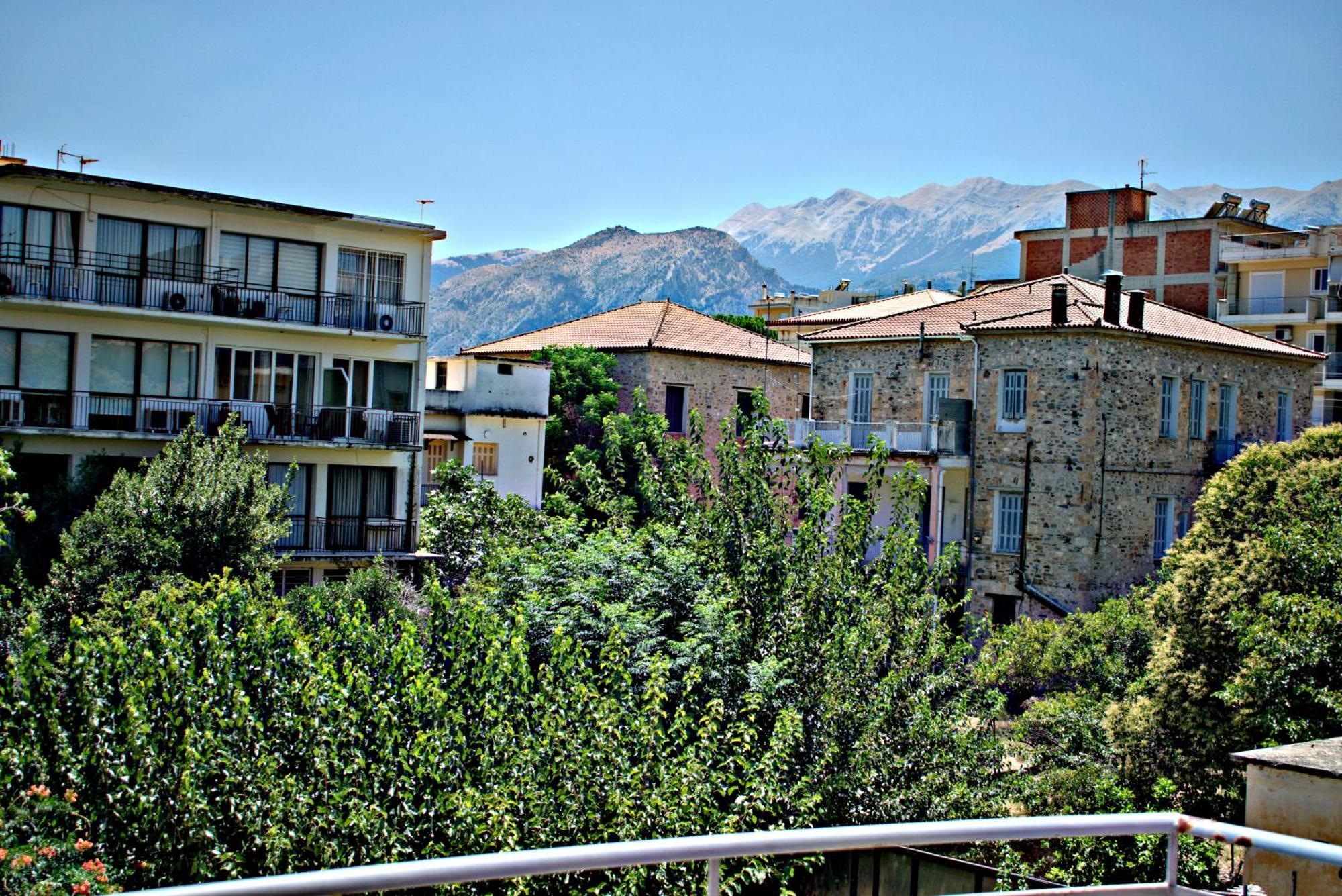 Castor - The Spartan Home Экстерьер фото